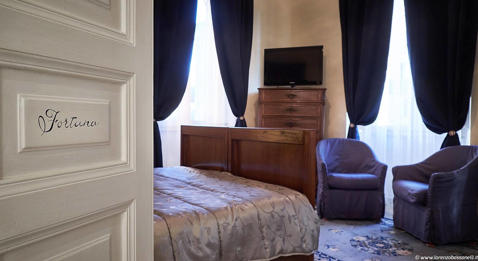 Hostal Experience Roma