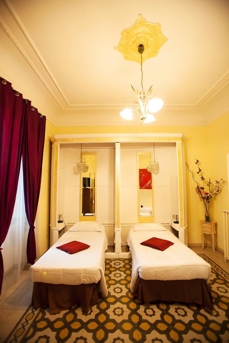 Experience * Roma
